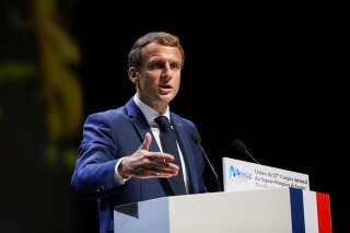 Emmanuel Macron photographié lors de son discours à Marseille samedi 16 octobre (illustration).