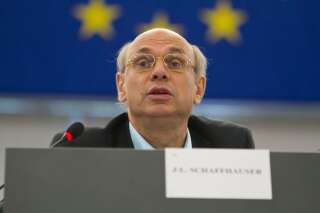 L'eurodéputé FN Jean-Luc Schaffhauser porte plainte après la clôture de son compte personnel par la Société générale