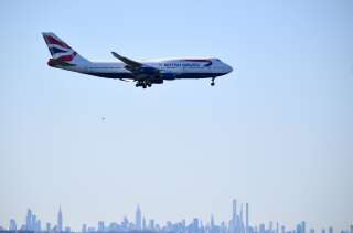 Un avion de British Airways avant son atterrissage à l'aéroport JFK de New York, le 15 mars 2020.