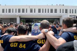 Mort du policier Éric Masson à Avignon: quatre suspects interpellés, annonce Darmanin