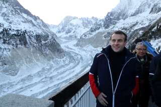 Au Mont-Blanc, Macron n'échappe pas au procès en 