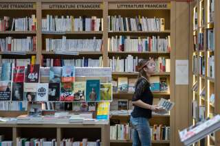 Guillaume Musso, Joël Dicker, Elena Ferrante... Au déconfinement, les best-sellers sont mis en avant par le monde de l'édition et les librairies (ici le 17 mars à Mulhouse).