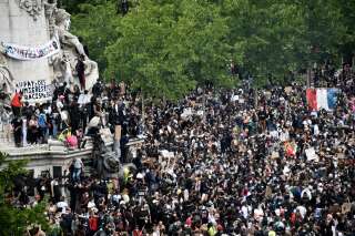 Environ 15.000 manifestants étaient réunis place de la République à Paris, le 13 juin 2020.