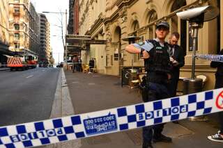 Attaque à Sydney: trois Britanniques ayant aidé à l'interpellation de l'assaillant racontent
