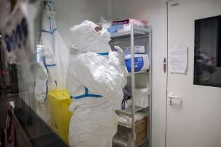 Un cinquième patient atteint du coronavirus en France a été confirmé ce 29 janvier (Image d'illustration dans un laboratoire de l'Institut Pasteur, à Paris).