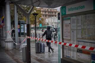 En raison d'un mouvement social, le trafic des bus et tramways du réseau RATP sera très fortement perturbé ce vendredi 25 mars (photo d'archive prise porte de Vincennes à l'occasion d'une grève en octobre 2021).