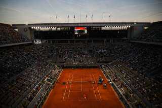 Djokovic-Nadal à Roland-Garros: la folle réaction du public quand il apprend qu'il peut rester pour la fin du match