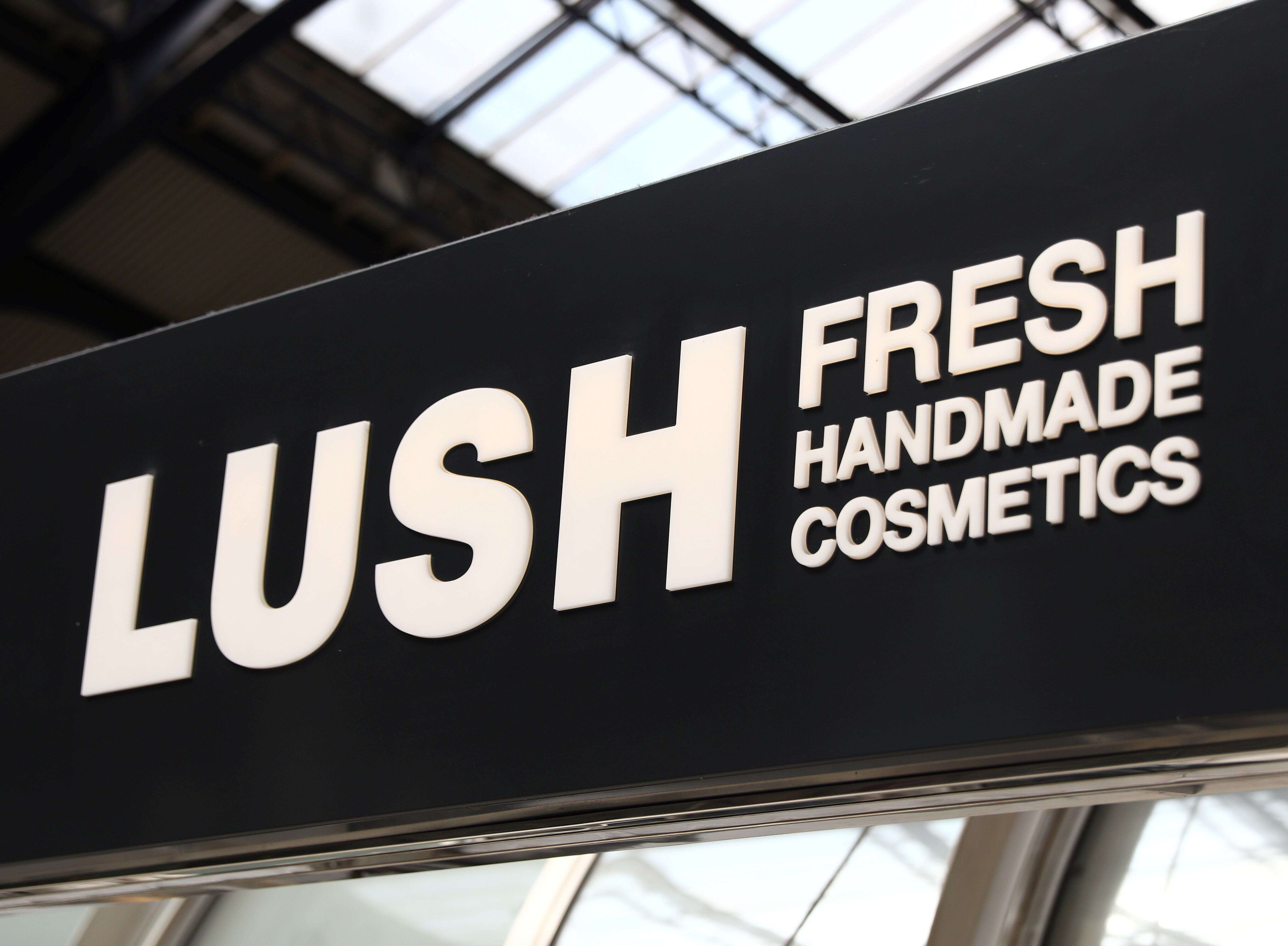 Le logo de Lush, pris en photo le 7 mai 2017, à Londres au Royaume-Uni.