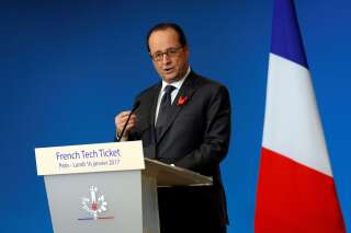 François Hollande demande des 