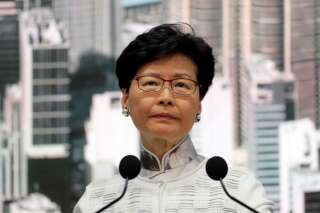 Après les manifestations à Hong Kong, Carrie Lam s'excuse
