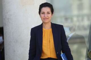 La Secrétaire d'État chargée de la Jeunesse et de l'Engagement, Sarah El Hairy, sortant de l'Elysée après le conseil des ministres, le 29 juillet 2020 à Paris. (Photo by LUDOVIC MARIN/AFP via Getty Images)