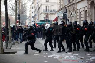 Des policiers lors de la manifestations du 11 janvier 2020 à Paris contre la réforme des retraites (photo d'illustration)