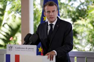 Emmanuel Macron pose un ultimatum aux bailleurs sociaux de Saint-Martin, un an après Irma