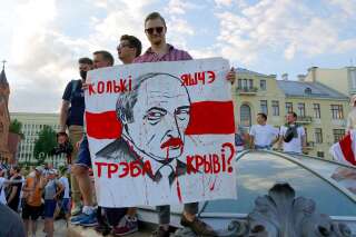 Biélorussie: ces manifestations déjà vues en Ukraine ou en Arménie mènent le régime à l'agonie