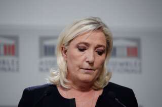 Laurent Ruquier avait le droit de comparer Marine Le Pen à un étron