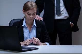 Harcèlement sexuel au travail: les femmes ne sont pas exposées aux mêmes risques selon leur profil
