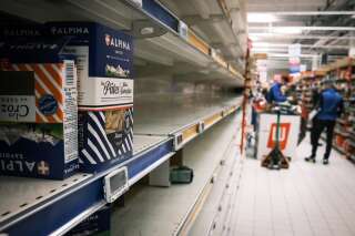 Durant le premier confinement face au coronavirus, au printemps 2020, les supermarchés français avaient été confrontés à des pénuries de certains produits alimentaires.