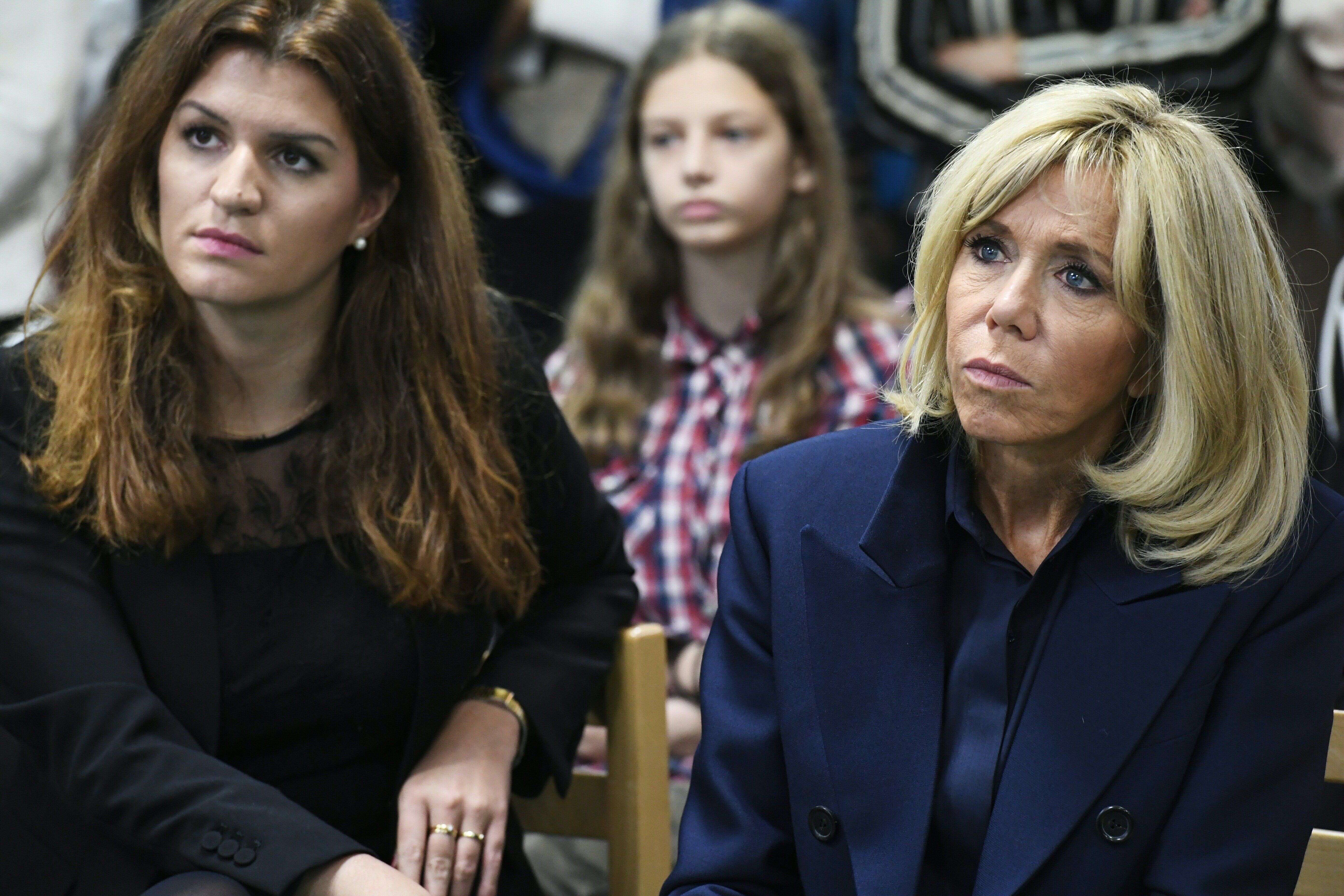 Marlène Schiappa et Brigitte Macron dans une école de Clamart (92), le 15 novembre 2018