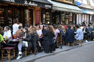 Des terrasses de restaurants, à Paris, le 19 mai 2021.
