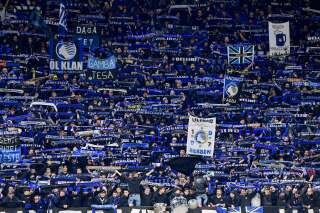 Le 19 février dernier, des dizaines de milliers de supporters de l'Atalanta Bergame ont convergé vers Milan pour soutenir leur équipe en Ligue des Champions. Et ils pourraient être repartis avec le virus...