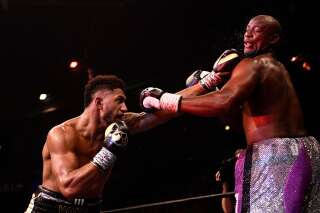 Tony Yoka remporte son 2e combat professionnel, face à l'Américain Jonathan Rice