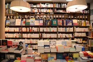 Goncourt, Renaudot... Fallait-il vraiment maintenir les prix littéraires cette année?