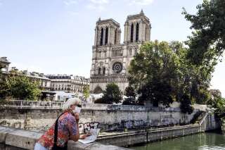 Attaque au marteau devant Notre-Dame en 2017: 28 ans de prison pour l'auteur