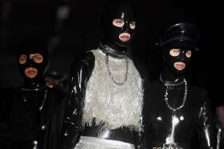 Ambiance SM au défilé Moschino pour la Fashion week de Milan