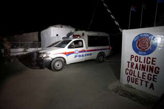 Au moins 60 morts dans l'attaque d'une école de police de Quetta au Pakistan