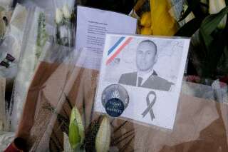 Trèbes: Arnaud Beltrame est mort poignardé de plusieurs coups de couteau à la gorge