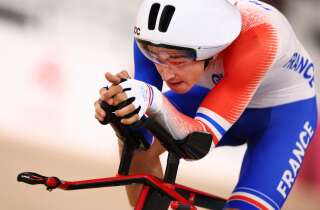 Le para-cycliste Alexandre Léauté décroche la première médaille d'or française (Photo REUTERS/Thomas Peter)