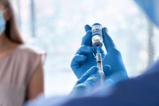 La campagne de vaccination contre le Covid-19 en France devrait se dérouler en 5 phases, selon les recommandations de la Haute autorité de santé.