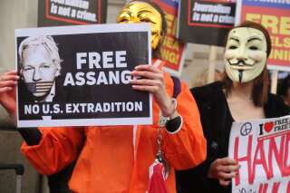 Assange: Des politiques appellent Macron à accorder l'asile politique