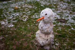 Météo France annonce des records de douceur pour cette fin d'année (Photo d'illustration d'un bonhomme de neige en train de fondre)