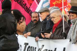 Le leader de la CGT Philippe Martinez (au centre) lors de la grande manifestation du 10 décembre 2019 à Paris.