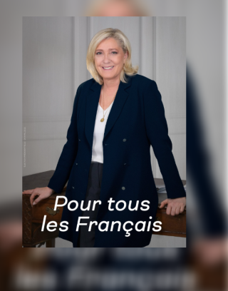 Affiche de campagne de Marine Le Pen pour le deuxième tour