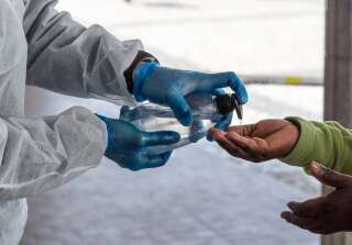 Pernod Ricard donne 70.000 litres d'alcool pour fabriquer du gel hydroalcoolique (photo prétexte)