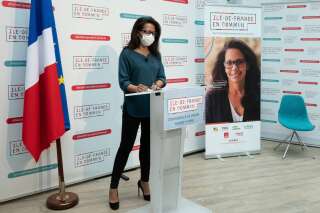 Audrey Pulvar, candidate aux régionales en Île-de-France, a perdu sa tête de liste en Seine-Saint-Denis (photo prise le 11 mai 2021, à Paris, dans les bureaux de campagne)