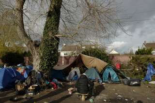 Calais: le préfet condamné pour le démantèlement d'un camp de migrants et ce n'est pas anodin (Photo d'un camp de migrants à Calais le 27 novembre 2021. AP Photo/Rafael Yaghobzadeh)