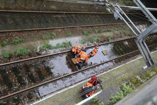 Déluge dans le Sud: découvrez les lignes suspendues par la SNCF