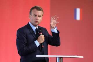 Banlieues: Macron prévient Borloo, 