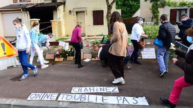 L'hommage à Chahinez, 31 ans, assassinée par son mari, mardi 5 mai à Mérignac (Gironde).