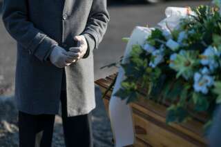 100.000 morts du Covid: la France franchit un seuil symbolique