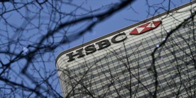 The HSBC headquarters is seen in the Canary Wharf financial district in London, Britain February 15, 2016. REUTERS/Hannah McKay/File Photo