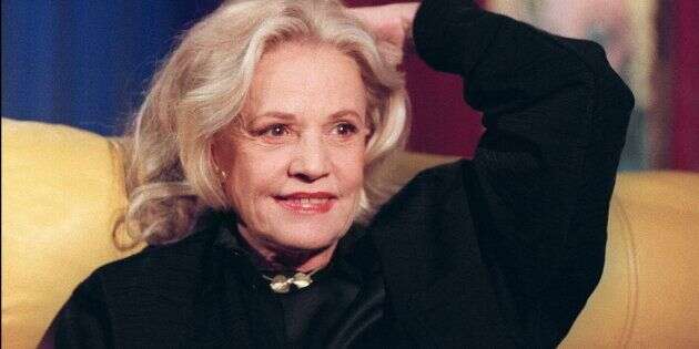 L'actrice Jeanne Moreau est photographiée sur le divan d'Henry Chapier, lors de son émission le 05 février 1993.