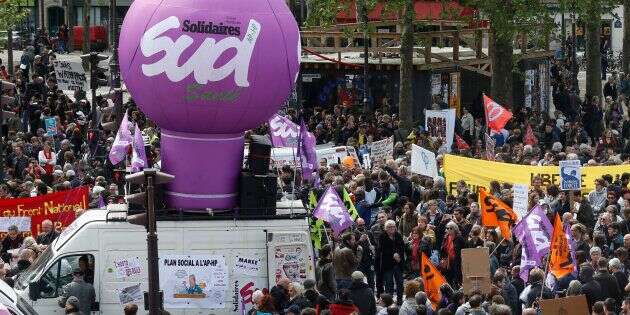 Fête du travail: 143.500 personnes ont manifesté en France selon les autorités, 210.000 selon la CGT