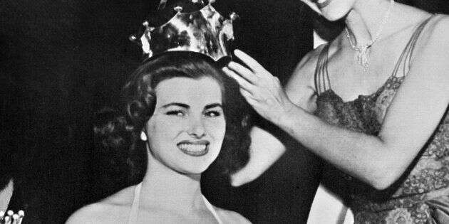 Christiane Martel élue Miss Univers le 18 juillet 1953.