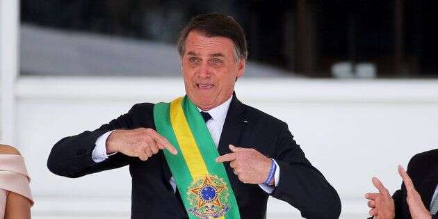 Jair Bolsonaro prend officiellement la tête du Brésil
