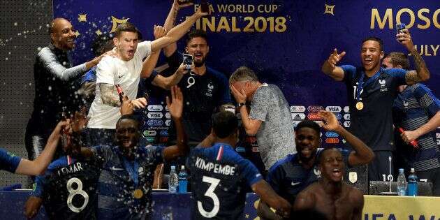 Les Français sont champions du monde, et les joueurs ont mis l'ambiance la conférence de presse de Didier Deschamps.