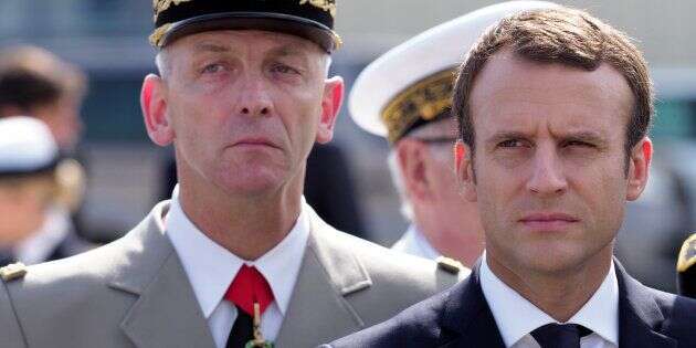 A Istres, Macron réaffirme que le budget de l'armée sera le seul à augmenter en 2018